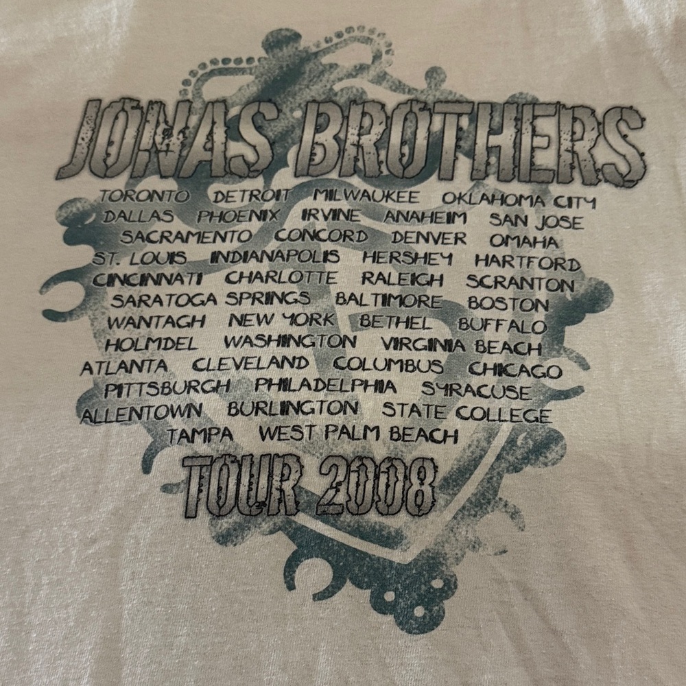 Vintage Jonas Brothers Concert Graphic T-Shirt - Picture 3 of 4